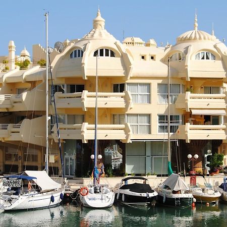 شقة Del Parque Flats - Puerto Marina بينالماذينا المظهر الخارجي الصورة